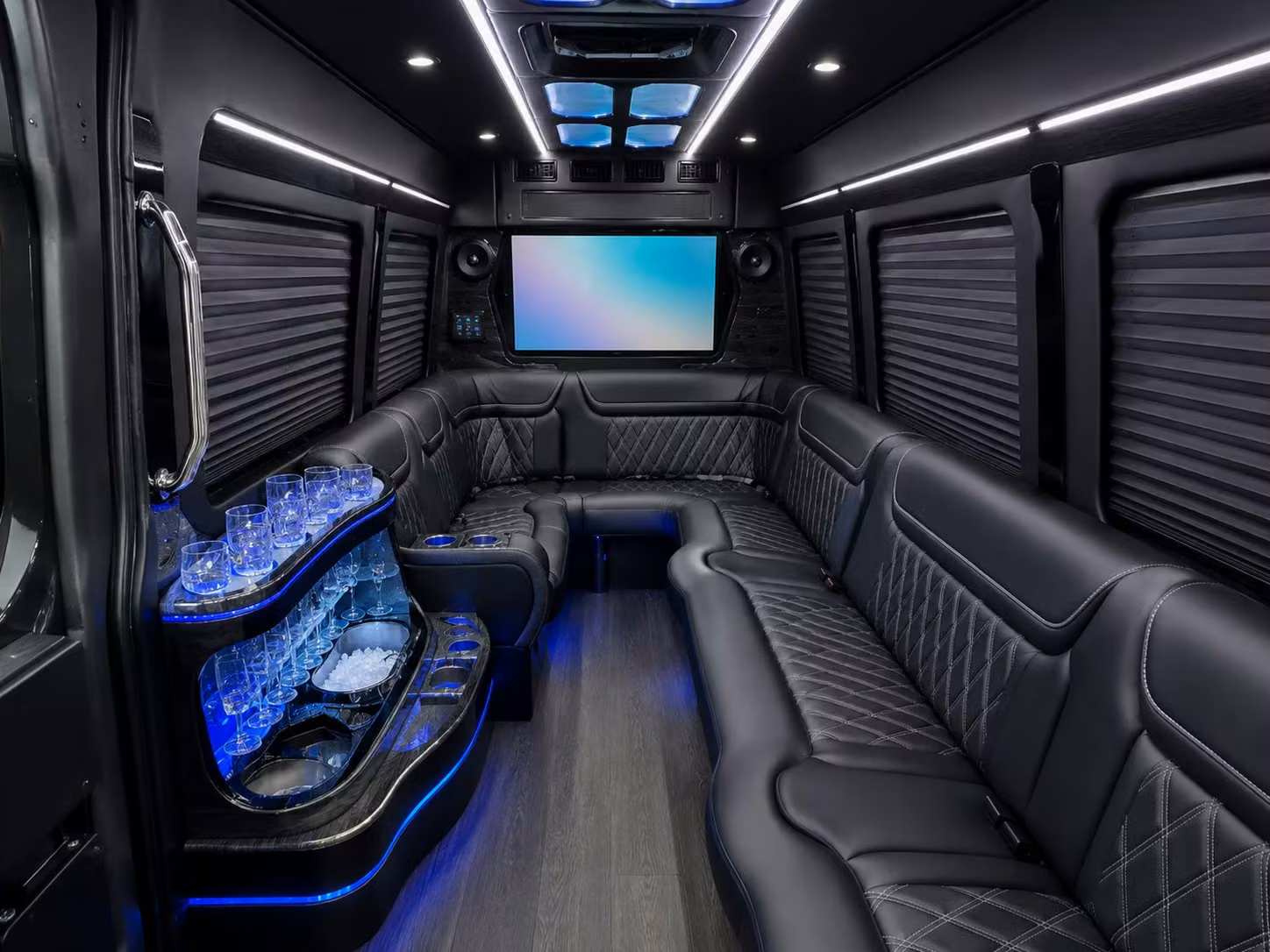 airport transfers and long distance field trip transportation from oklahoma city